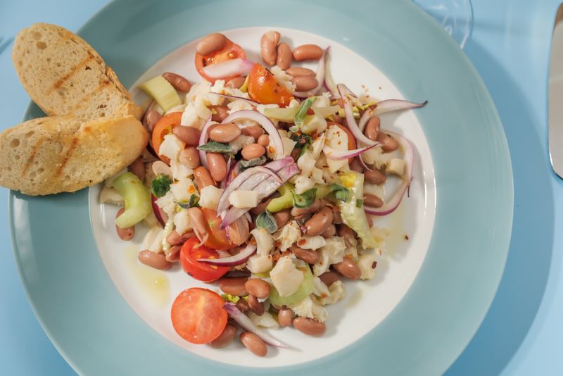 Insalata di trippa e fagioli (Kutteln-Bohnen-Salat)