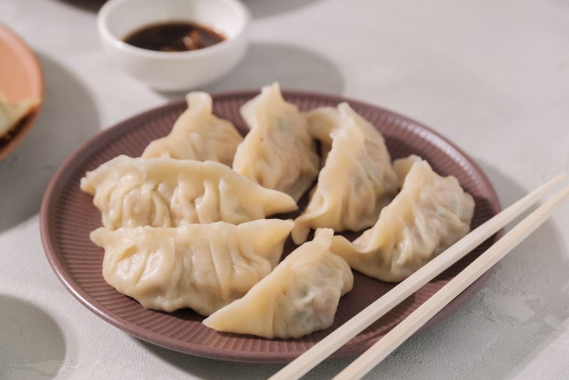 Jiaozi-Teig zubereiten