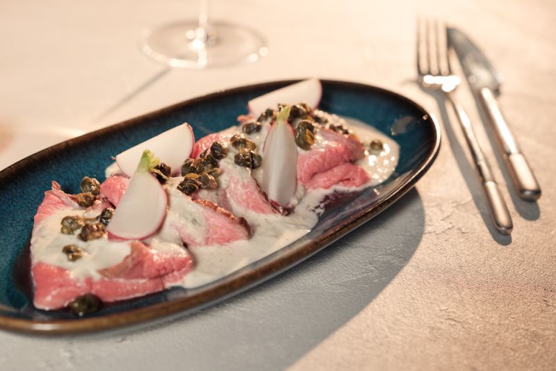 Vitello Trotato mit Räucherforelle