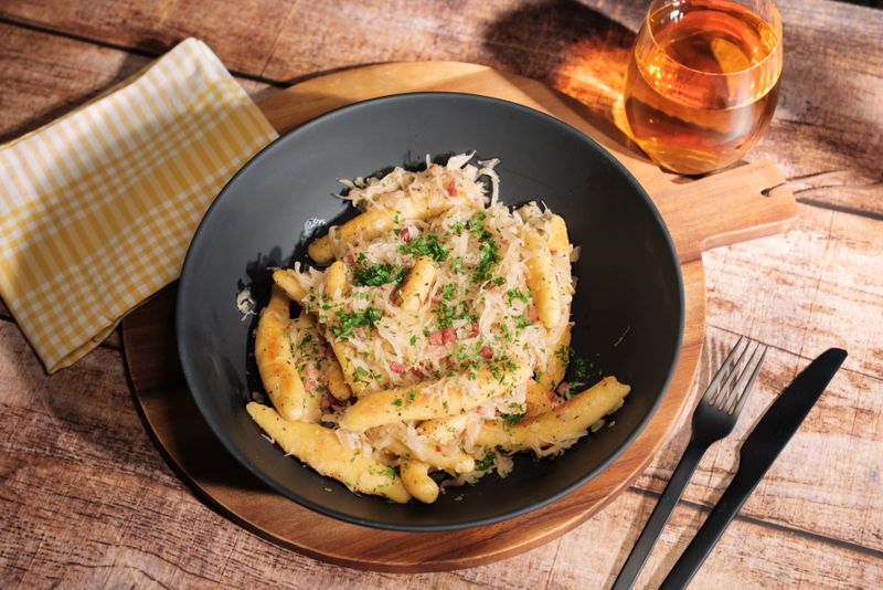 Schupfnudeln mit Speck-Sauerkraut