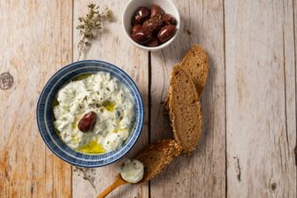 Tzatziki (Gurken-Joghurt-Sauce)
