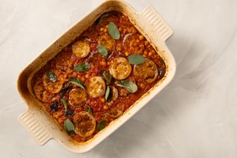 Revithada (Kichererbsen-Auberginen-Auflauf)